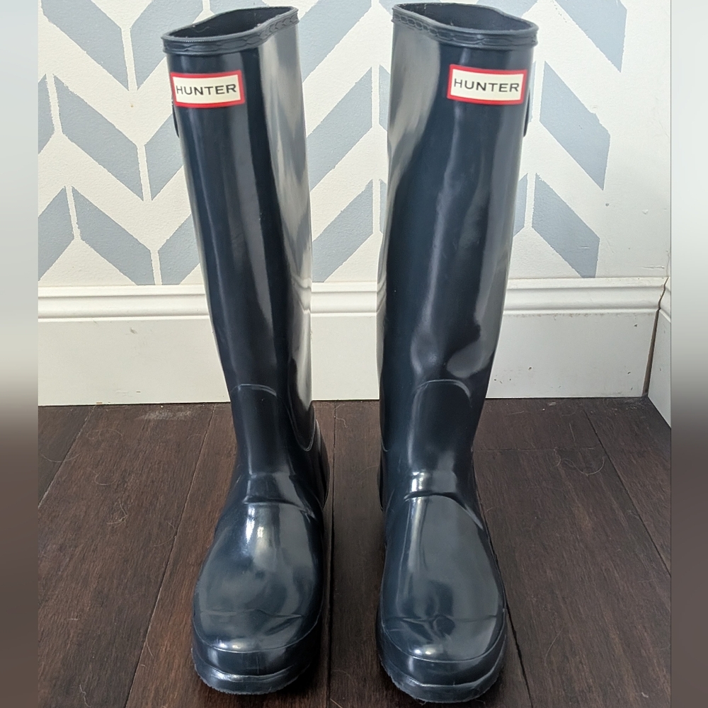 Hunter Navy Rain Boots